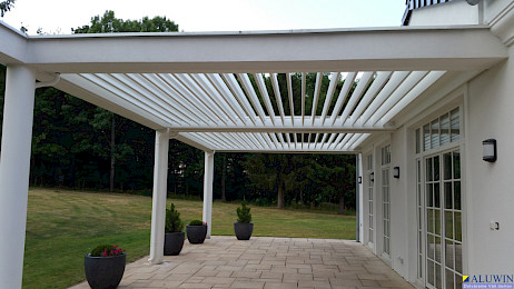 pergola_renson_algarve_8.jpg